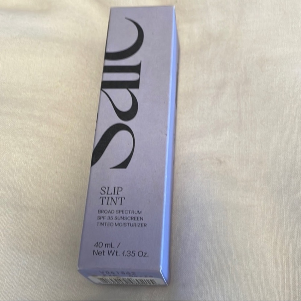 saie slip tint